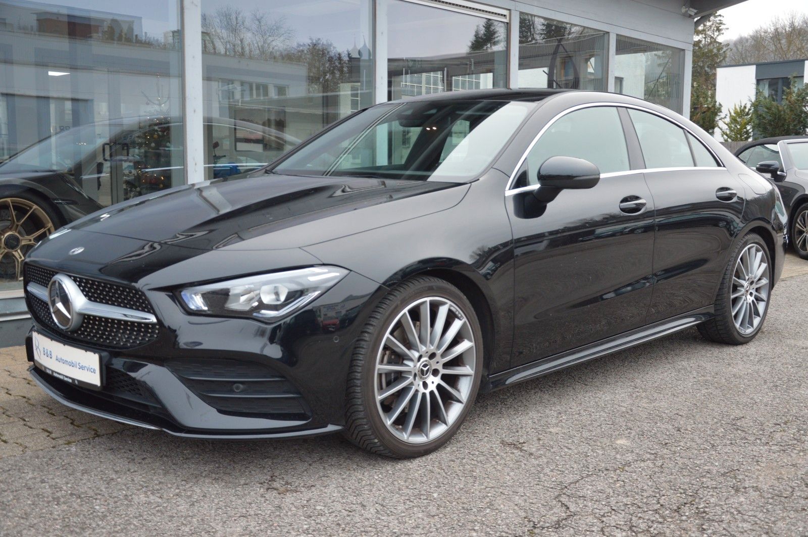 MERCEDES-BENZ CLA 200 Coupe AMG-LINE*LED*MBUX*PDC*SHZ*19"*AMBI
