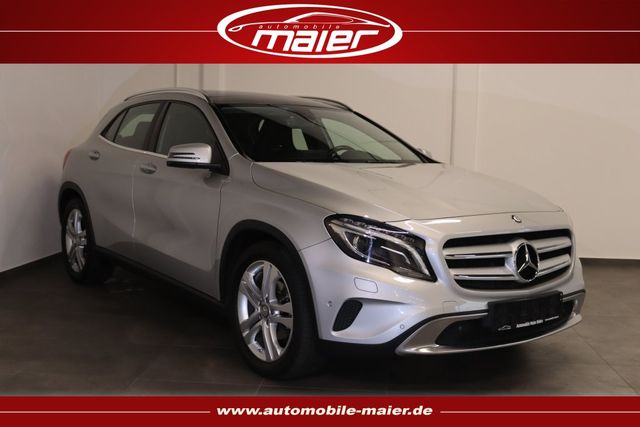 Mercedes-Benz GLA 200 CDI-NAVI-XENON-PANO-PDC-TEILLEDER-SHZ-