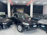 Volkswagen Touareg 3.0 TDI 245CV tip. BlueMotion - Volkswagen Touareg mit Diesel-Antrieb: Kombi, Automatik