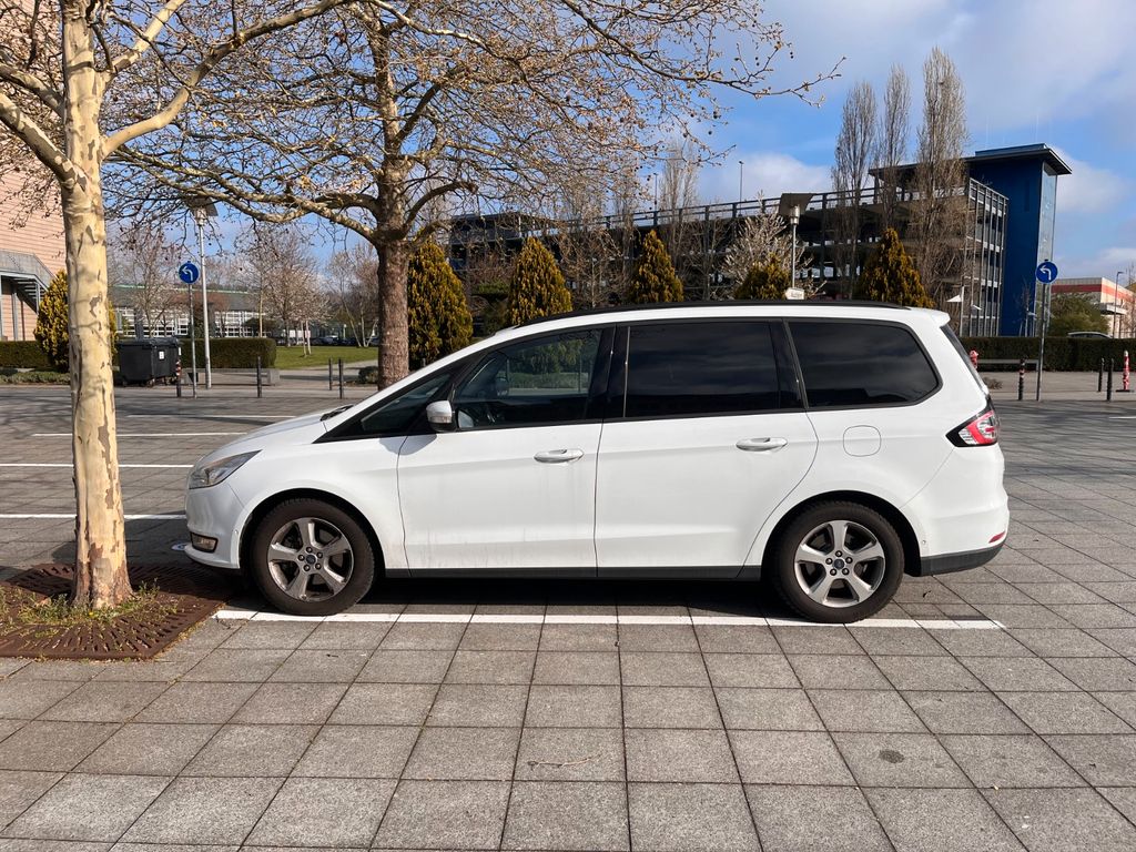Image of Ford Galaxy