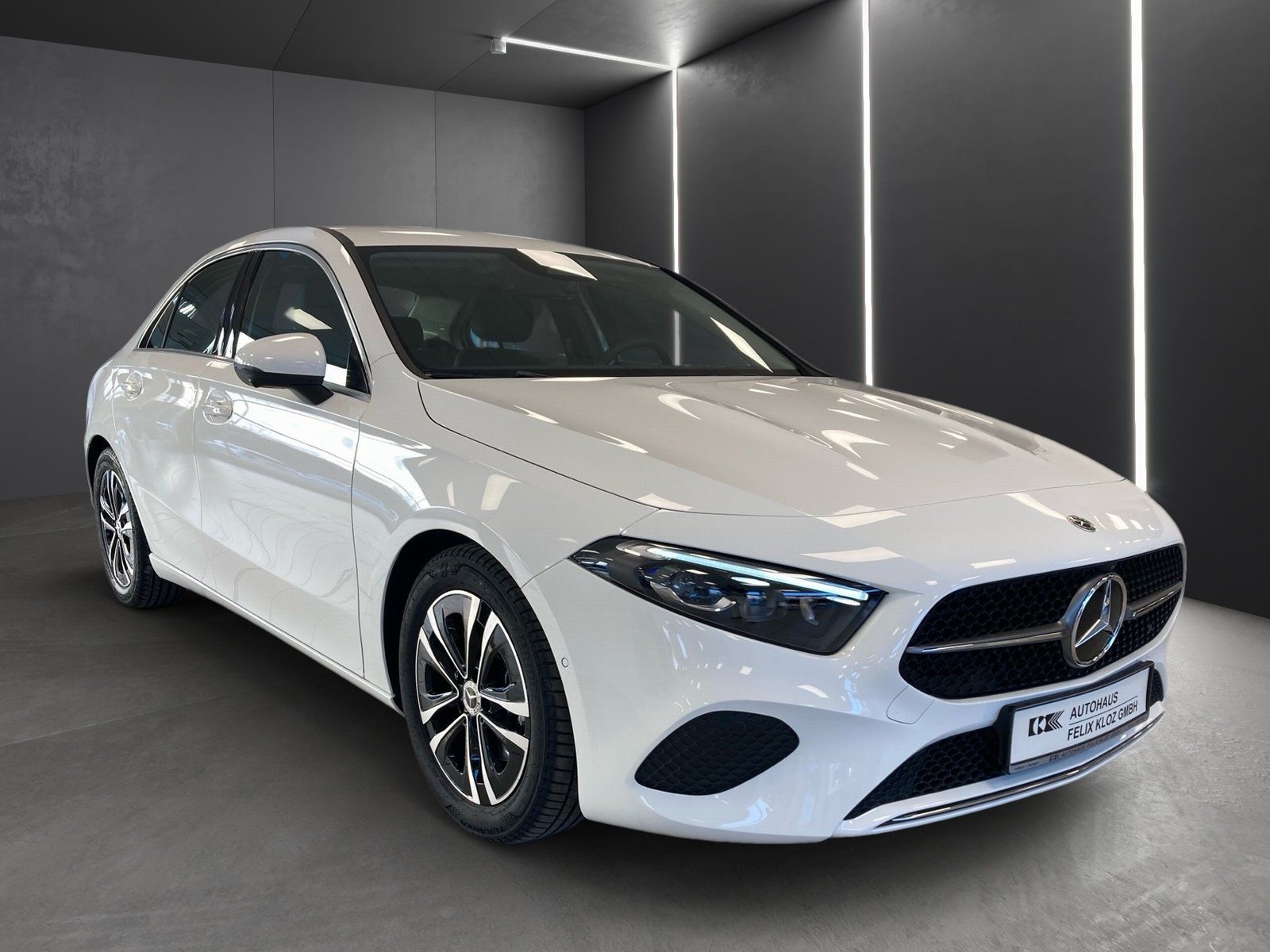 Fahrzeugabbildung Mercedes-Benz A 200 Progressive Lim*Totwink*360°*MBeam*Memory*