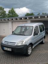 Citroën Citroen Berlingo 1.4 / BJ 2005 / TÜV bis 0... - gebrauchte Citroën Berlingo aus dem Jahr 2005