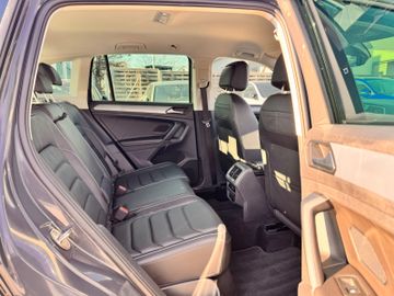 Volkswagen Tiguan - 10