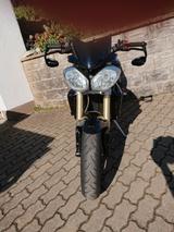 Triumph Street Triple - TRIUMPH STREETFIGHTER