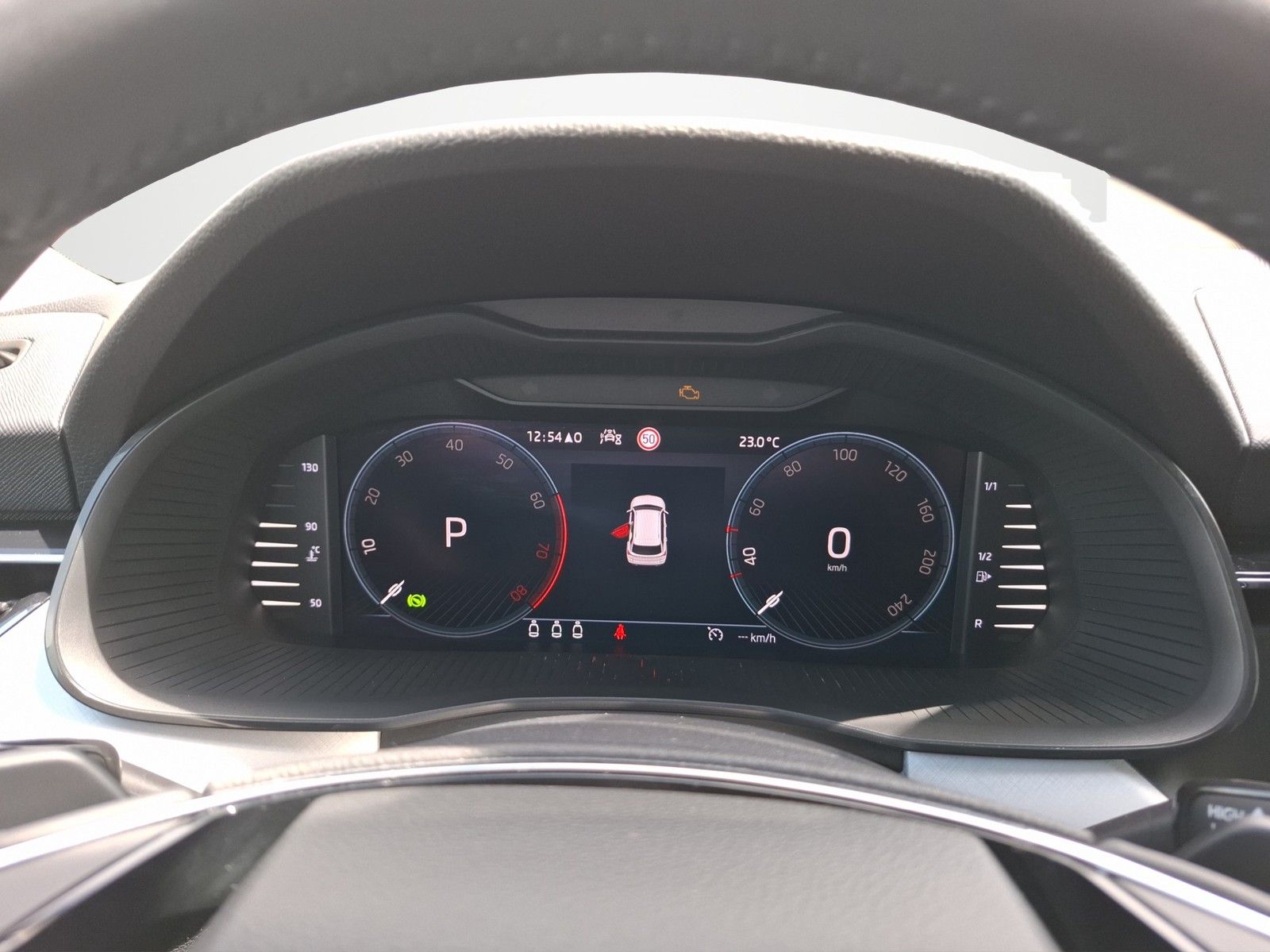 SKODA Kamiq 1.0 TSI Tour DSG / VOLL-LED / NAVI / TEMPO - Image 12