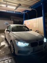 BMW 118i in weiß - BMW 118: Coupe