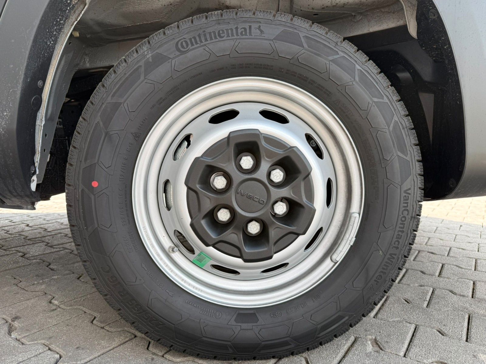 Fahrzeugabbildung Iveco 35S18HA8 D Pritsche *R 3750 mm*Automatik*