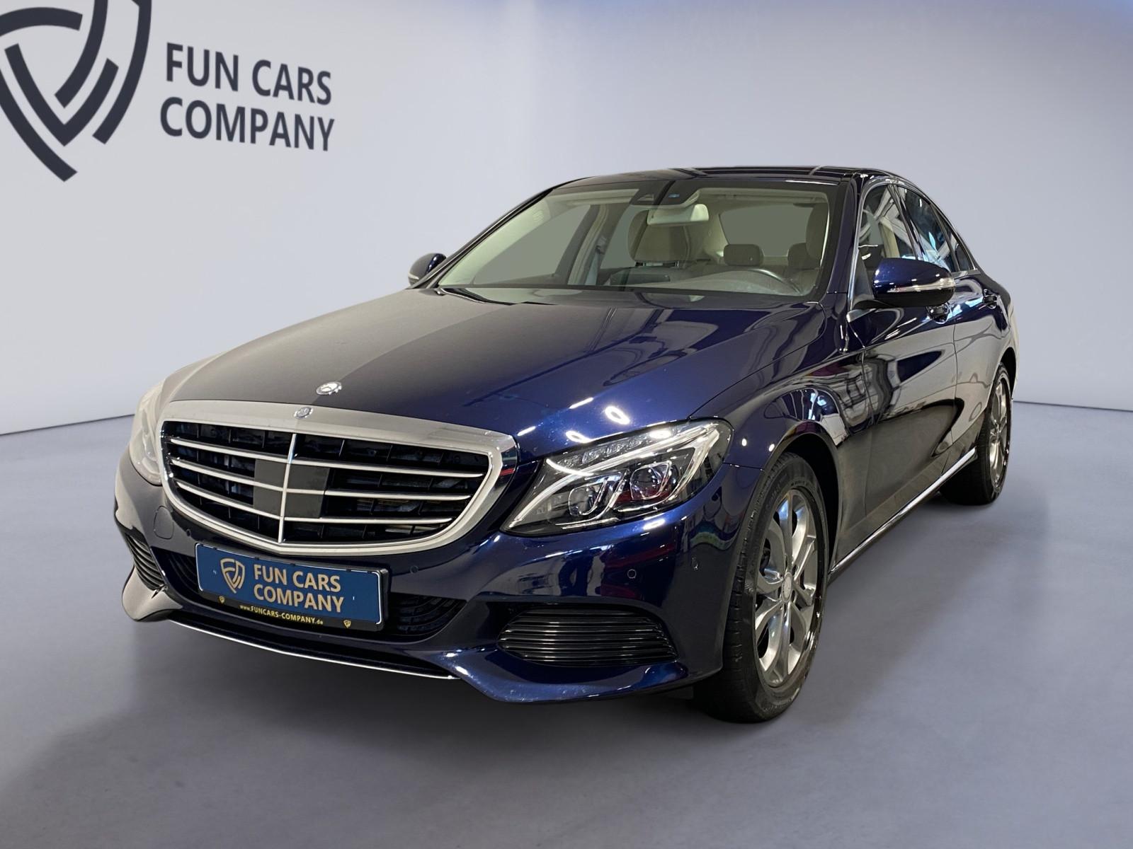 Mercedes-Benz C 400 C-Klasse Lim. C 400 4-Matic /ACC/LED/LEDER/PDC/