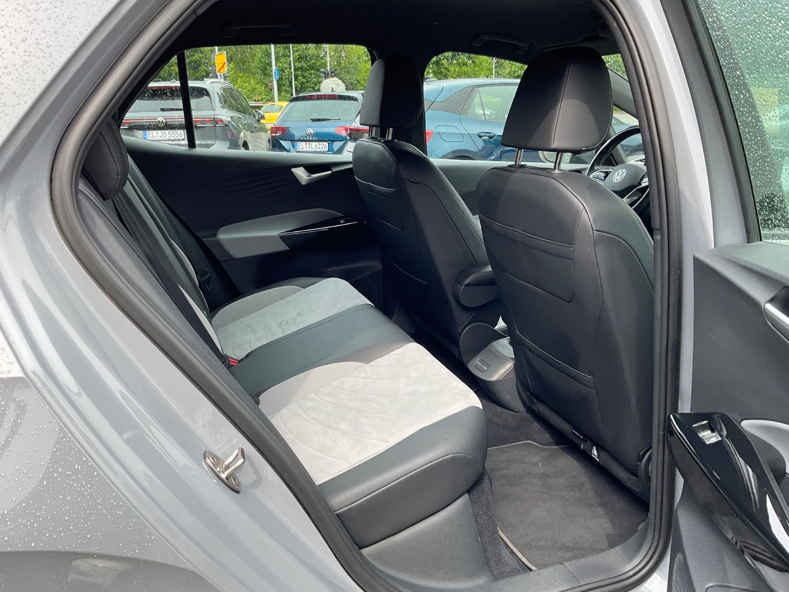 Fahrzeugabbildung Volkswagen ID.3 Pro 62 kWh 150 kW,Navi,StzHeizung,LED,Carpl