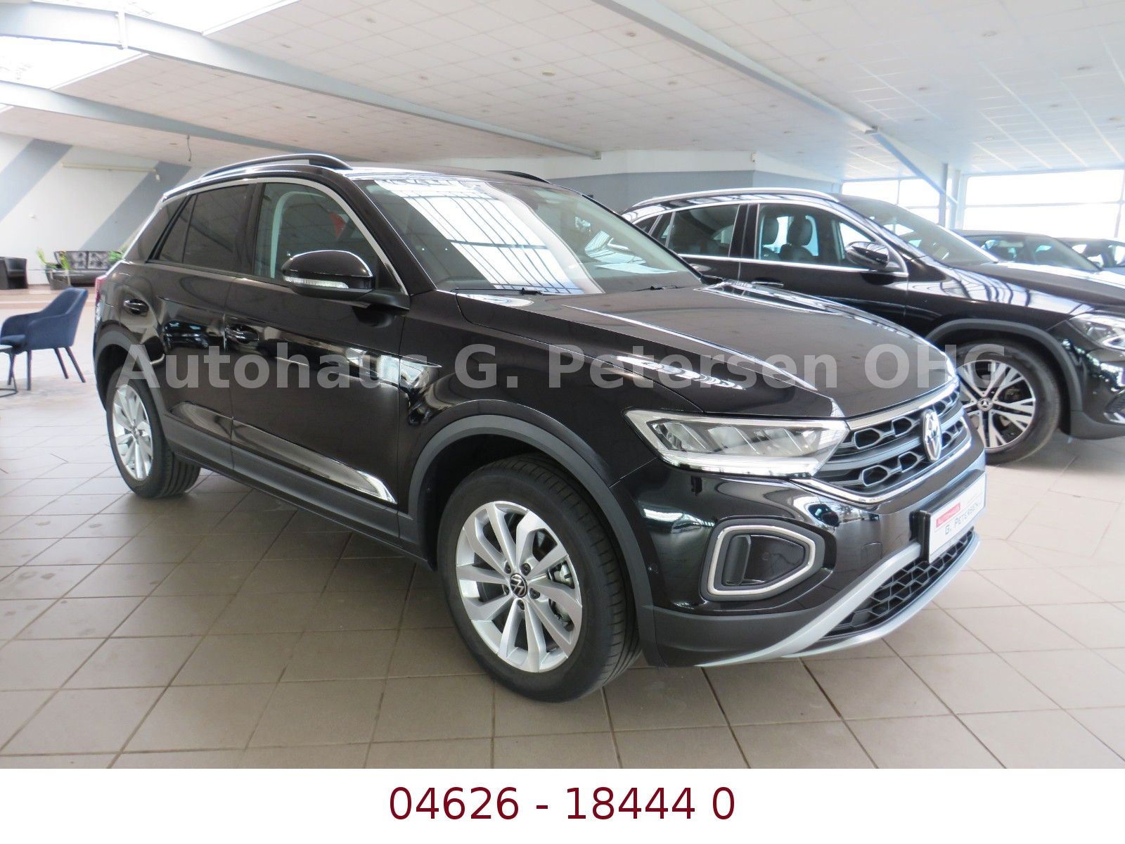 Fahrzeugabbildung Volkswagen T-Roc Life 1.5TSI*DSG*LED*Spur*ACC*Fernlicht*SHZ