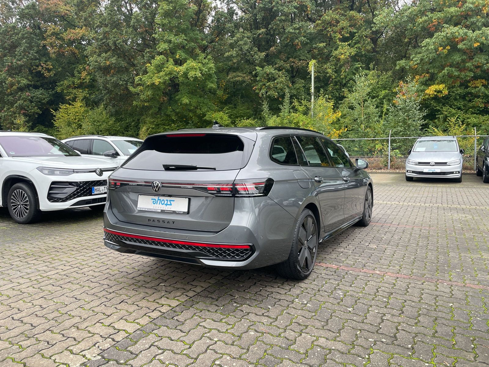 Passat Var. R-Line TDi DSG Navi AZV Matrix