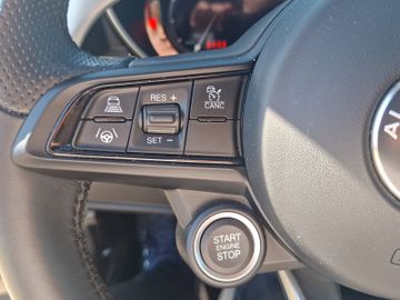 Alfa Romeo Giulia Veloce Q4 2.0 Turbo 16V Kam.+KeyLess+SHZ