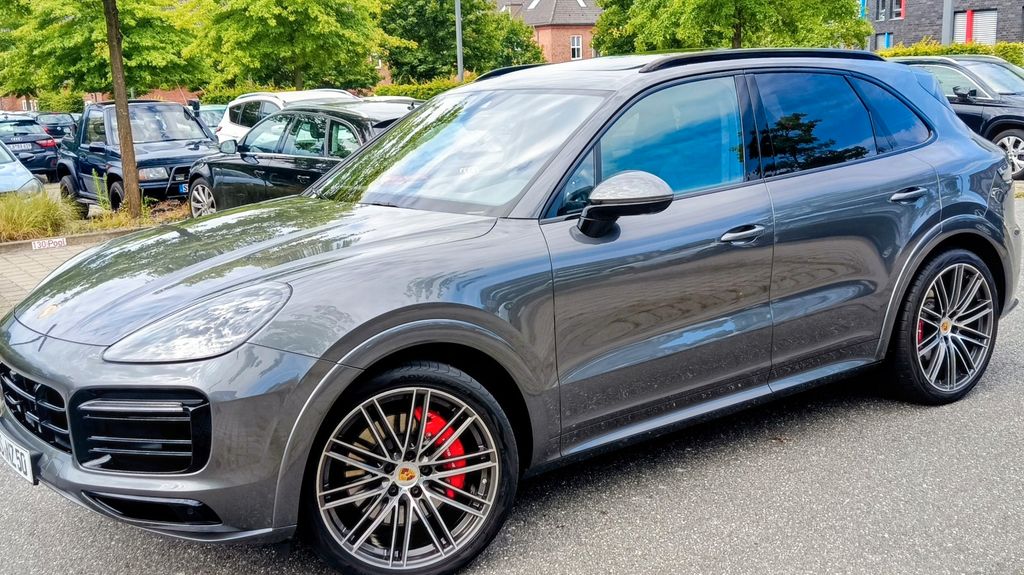 Image of Porsche Cayenne