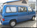 Volkswagen T4 California - blaue Volkswagen T4 California