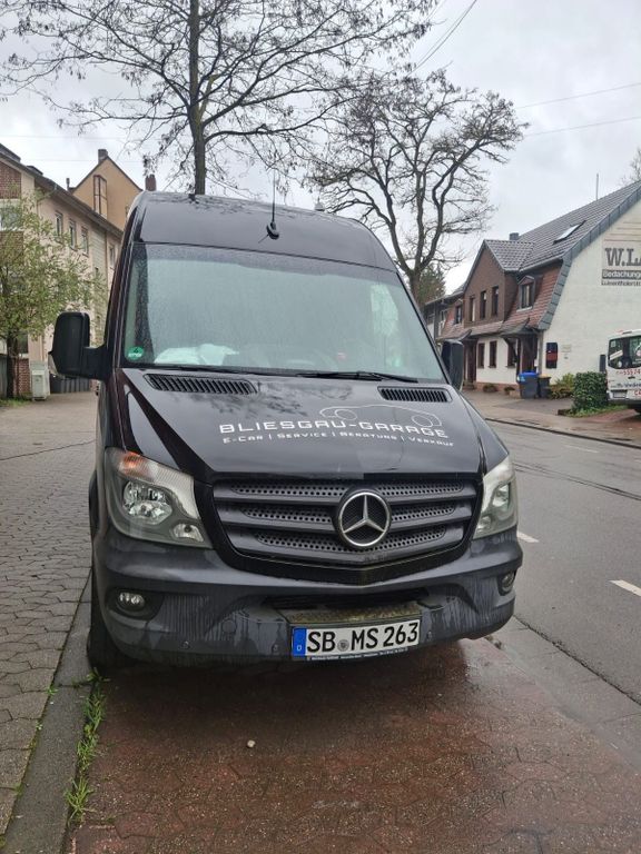 Image of Mercedes-Benz Sprinter