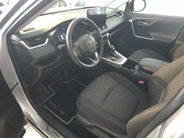Toyota RAV 4 2.5 4x4 Hybrid Team Deutschland