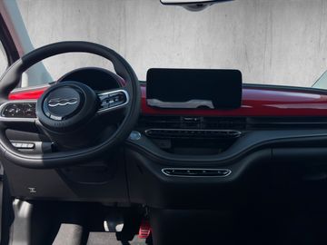 Fiat 500e 42 kWh Kam.+Navi+ACC+PDC+SpurH+AUT+KlimaA