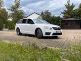 Skoda Octavia 2.0 TDI DSG Combi RS / TOP gepflegt  - Skoda Octavia mit Diesel-Antrieb: Beheizbare Frontscheibe, Kombi
