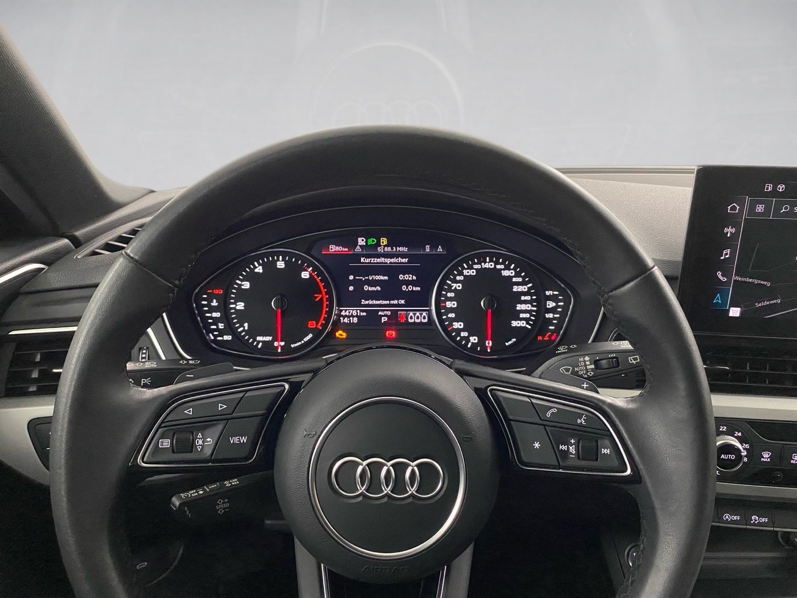 Audi A4 allroad 45 TFSI quattro Smartphone Interface foto 16