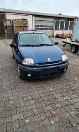 Renault Clio 1,2 L 58 PS - Renault Clio aus 1999: 1.2
