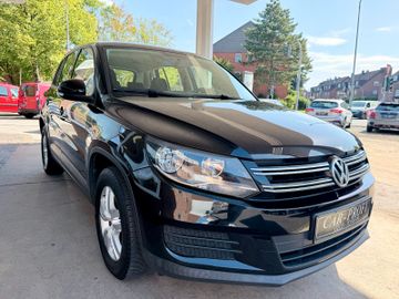 Volkswagen Tiguan - 9