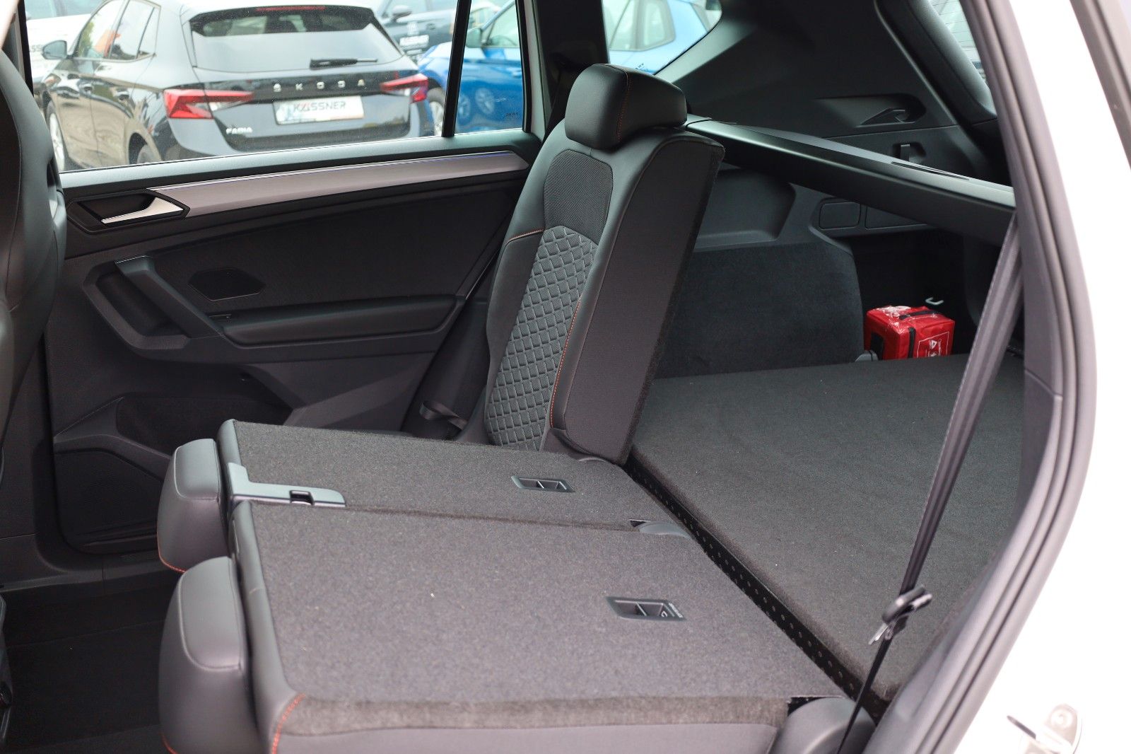 Fahrzeugabbildung SEAT Tarraco 1.4 e-HYBRID FR *SHZ*LED*AHK schwenkbar