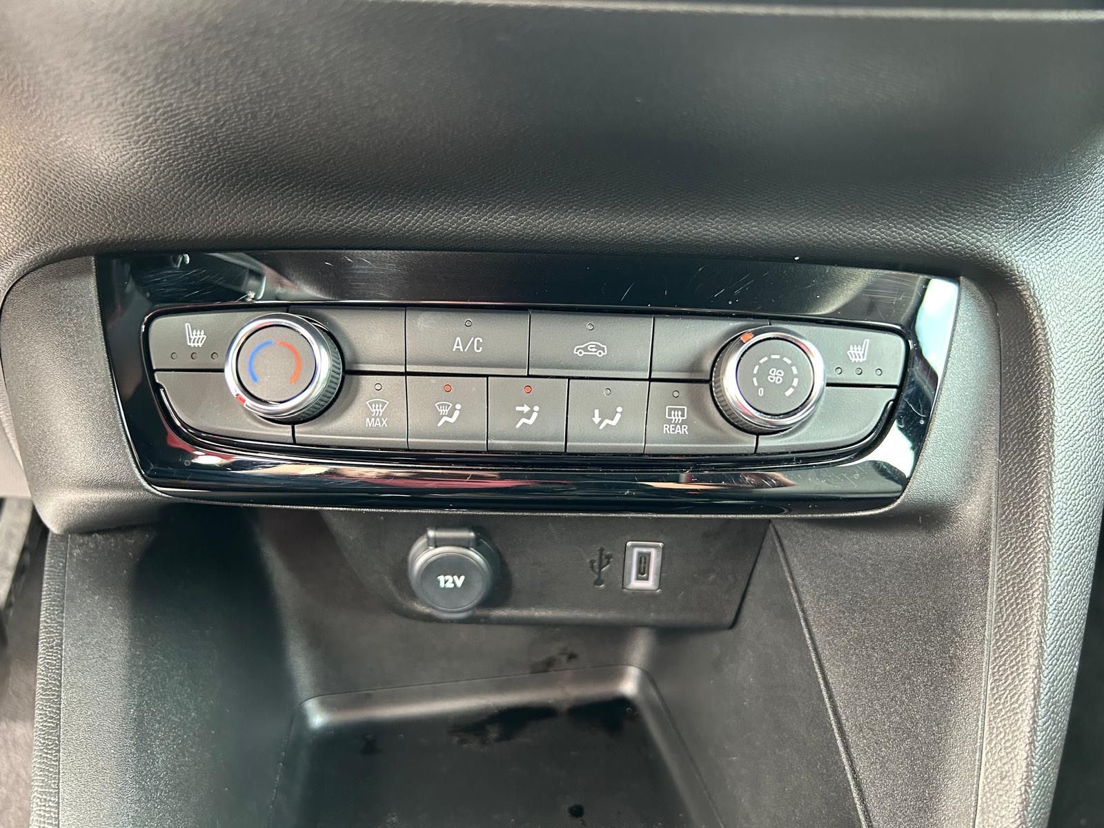 Fahrzeugabbildung Opel Corsa 1.2i°100PS°1.Hand°LED°Kamera°Shz°