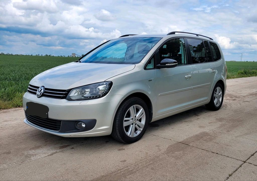 Image of Volkswagen Touran