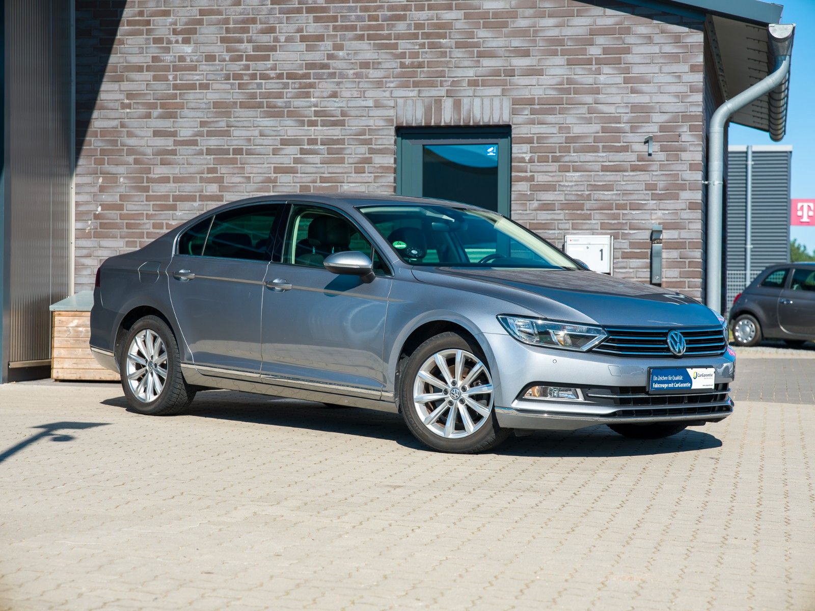 VW Passat Lim. Highline Kamera-SHZ-Carplay-DSG-Navi