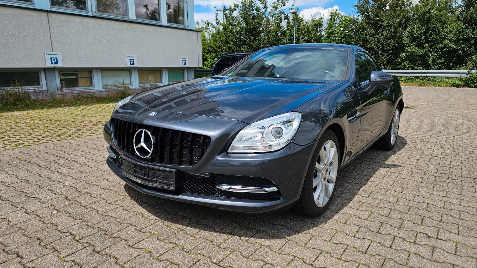 Mercedes-Benz SLK 200 Roadster BlueEfficiency,TÜV neu