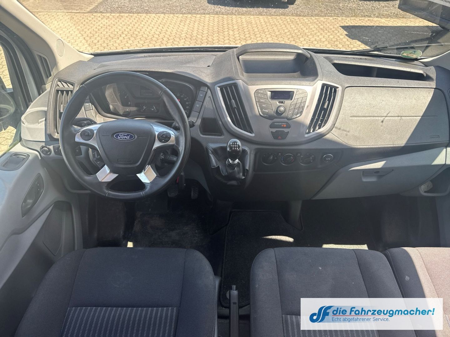 Fahrzeugabbildung Ford Transit Kombi 350 L3 Trend Temp Tel.-Vorb. *2020