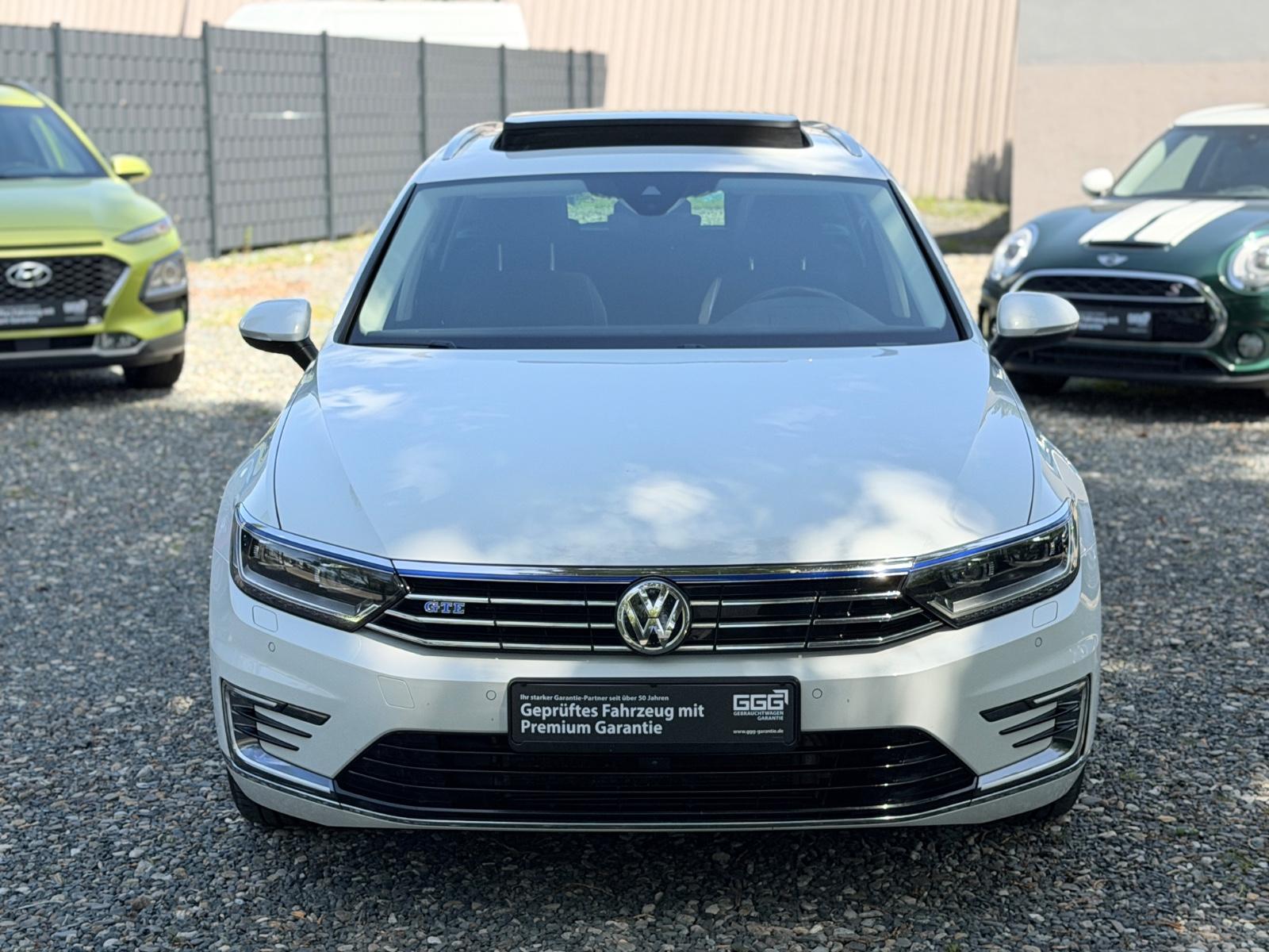 Volkswagen Passat Variant GTE / 12 Monate Garantie