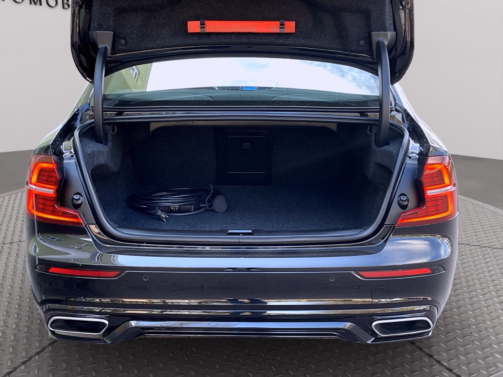 Volvo S60 R T8 RECHARGE PLUG-IN AWD 4x4 PILOT GARANTIE, миниатюра 30