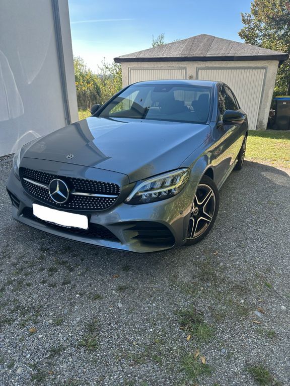 Image of Mercedes-Benz C 300