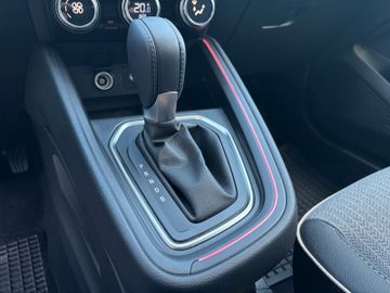 Renault Clio E-Tech Full Hybrid 145 Techno