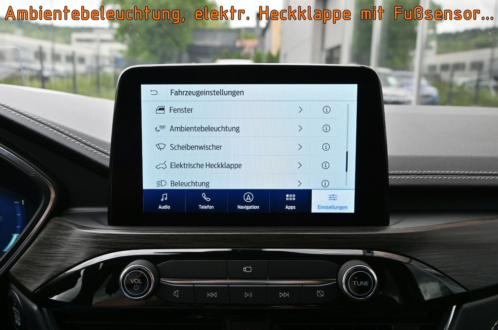 Fahrzeugabbildung Ford Kuga 2.0 D Aut. 4WD VIGNALE °ACC°HEAD-UP°STANDHZ