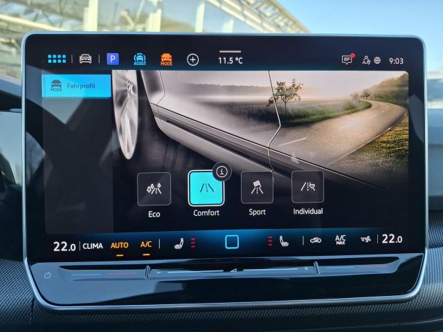 GOLF VIII 1.5 eTSI DSG R-LINE