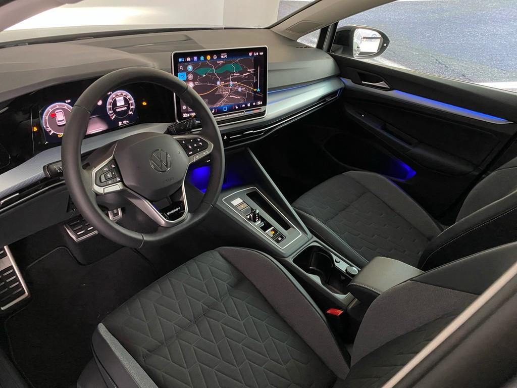 Volkswagen Golf 8 1.5 eTSI DSG Energy AHK+NAVI+SHZ+KAMERA+C, миниатюра 4