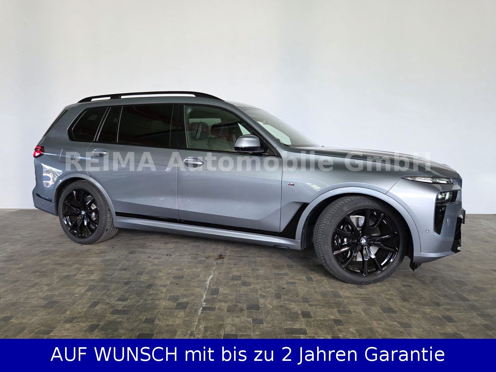 Fahrzeugabbildung BMW X7 xDrive 40 d M-Sport, inkl. 5 Jahre Service