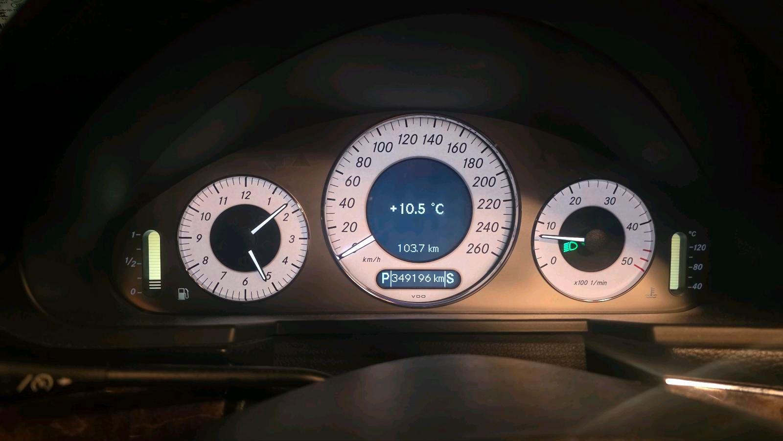 Mercedes-Benz E280 2008 — photo 9