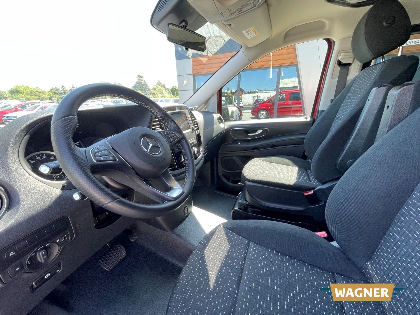 Fahrzeugabbildung Mercedes-Benz Vito Tourer 119 CDI RWD lang Pro Campstar