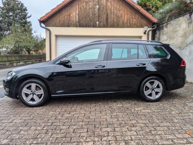 Volkswagen Golf VII Variant 2.0 TDi Automatik*Sitzheiz*Navi