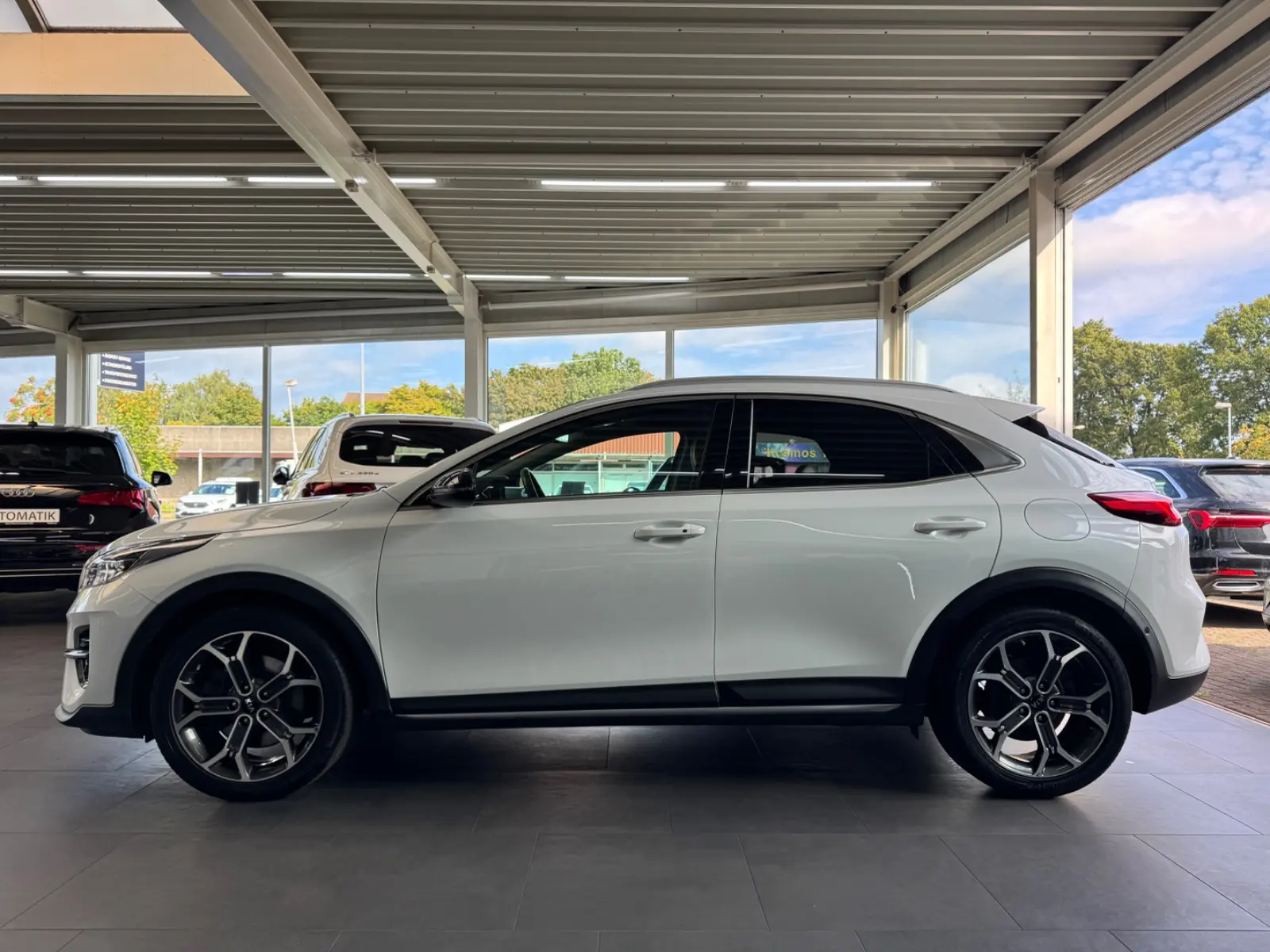 Kia XCeed 1.6 TGDI Platinum Edition *DSG*Pano*AHK*
