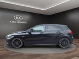 Mercedes-Benz A 200 -Klasse BlueEfficiency AMG-Line - Mercedes-Benz A 200 mit Benzin-Antrieb: Navigationssystem