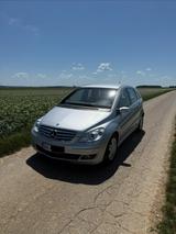 Mercedes-Benz B 200 - gebrauchte Mercedes-Benz B 200 aus dem Jahr 2005