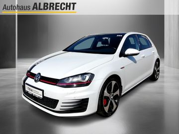 Volkswagen Golf GTI Performance 2.0 TSI DSG