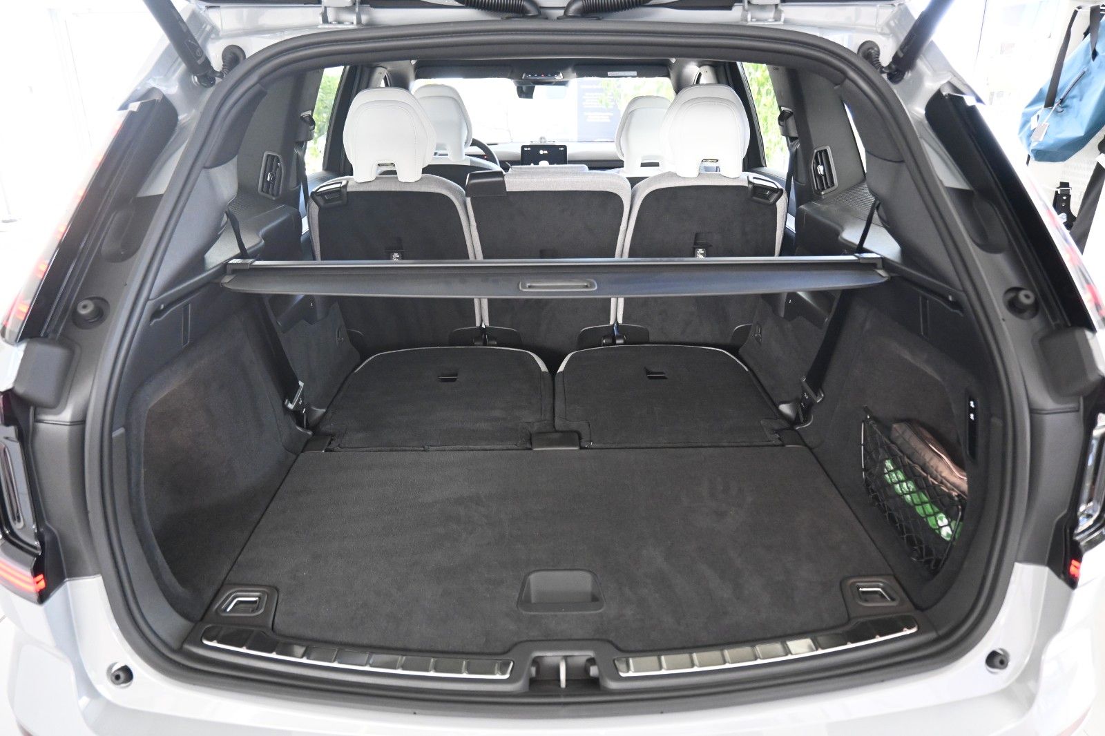 Fahrzeugabbildung Volvo EX90 Twin Motor Performance AWD Ultra 7-Sitze