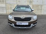 Skoda Yeti Adventure 4x4 2.0TDI 150PS AHK Xenon Mwst. - Skoda Yeti mit Diesel-Antrieb: Allradantrieb, 2.0