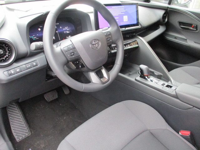 Fahrzeugabbildung Toyota C-HR Hybrid FWD Team Deutschland
