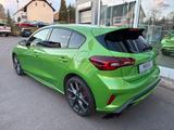 Ford Focus ST X *neuwertig* - Ford Focus: Grün, ST